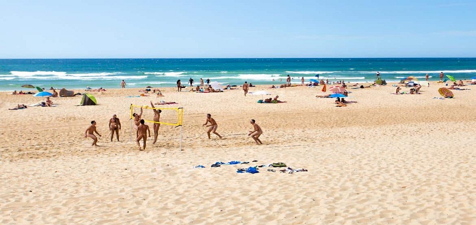 Camping naturiste : dans quelles villes est-ce faisable ? Camping naturiste : dans quelles villes est-ce faisable ?